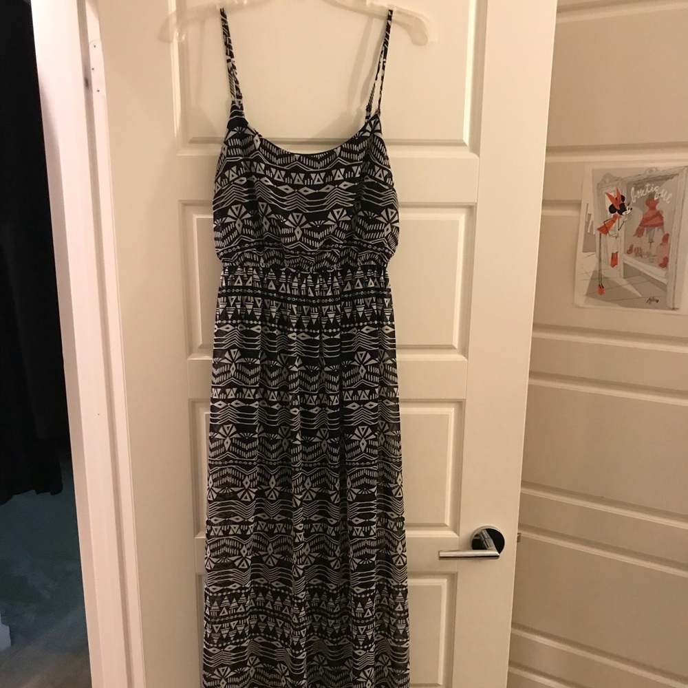 Tribal Print Maxi Dress